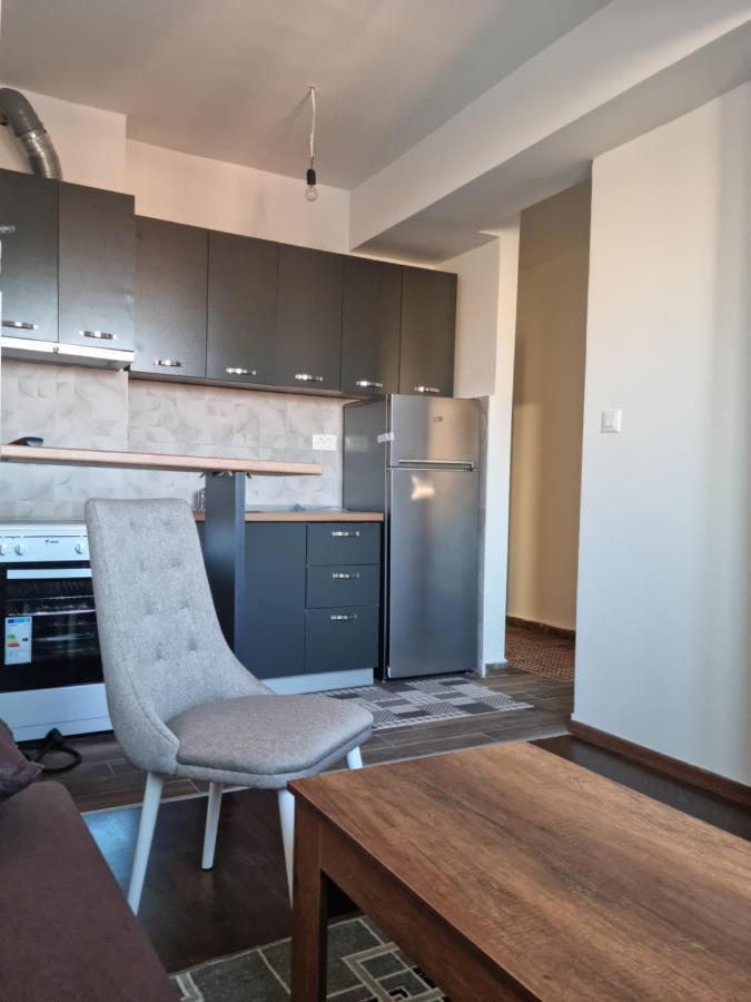 Lester Apartments Skopje Ngoại thất bức ảnh